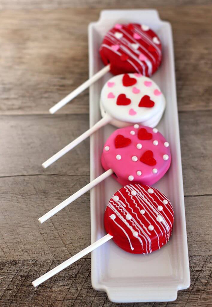 valentine-s-day-oreo-pops-happiness-is-homemade