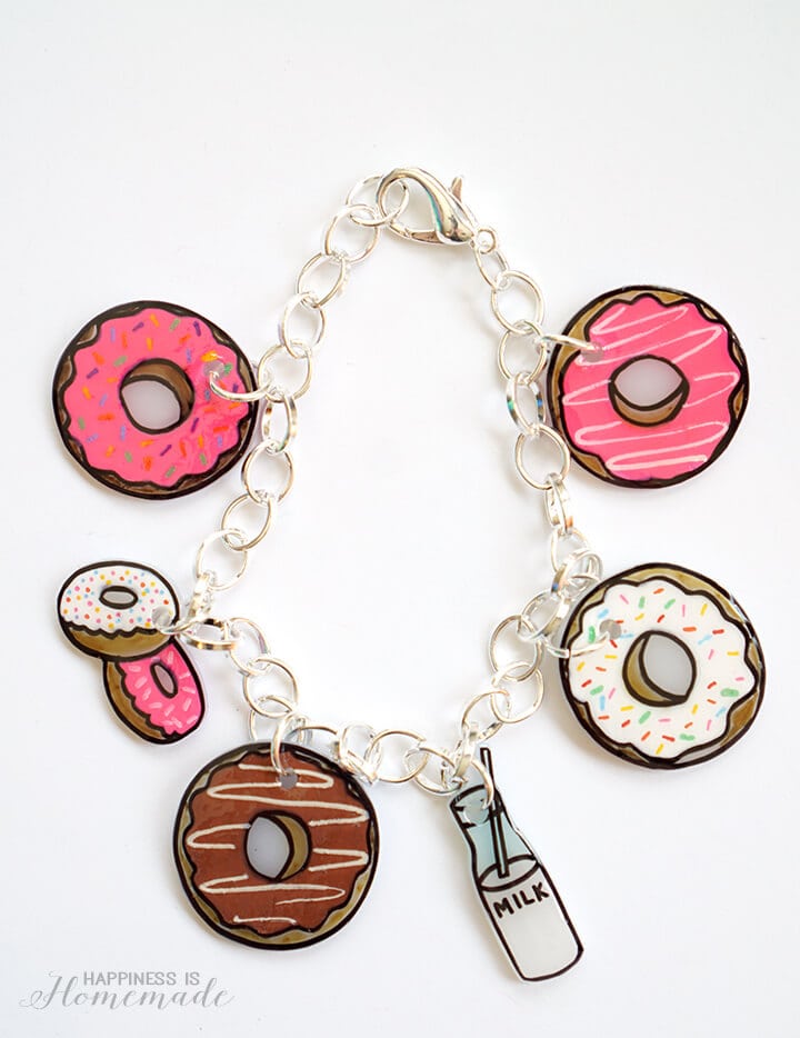 shrinky-dink-donut-charm-bracelet-happiness-is-homemade
