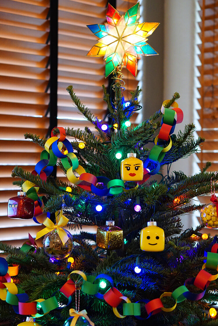 Lego Christmas Tree + DIY Lego Christmas Ornaments