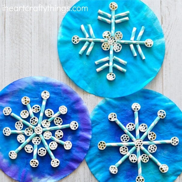 12 Winter Crafts For Kids - Life Should Cost Less