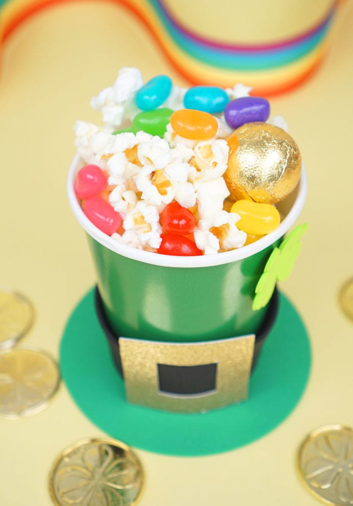 Leprechaun Hat St. Patrick's Day Treats - Happiness is Homemade