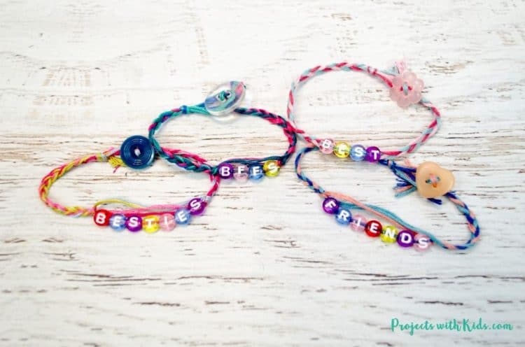 DIY Friendship Bracelet Tutorials and Patterns * Moms and Crafters