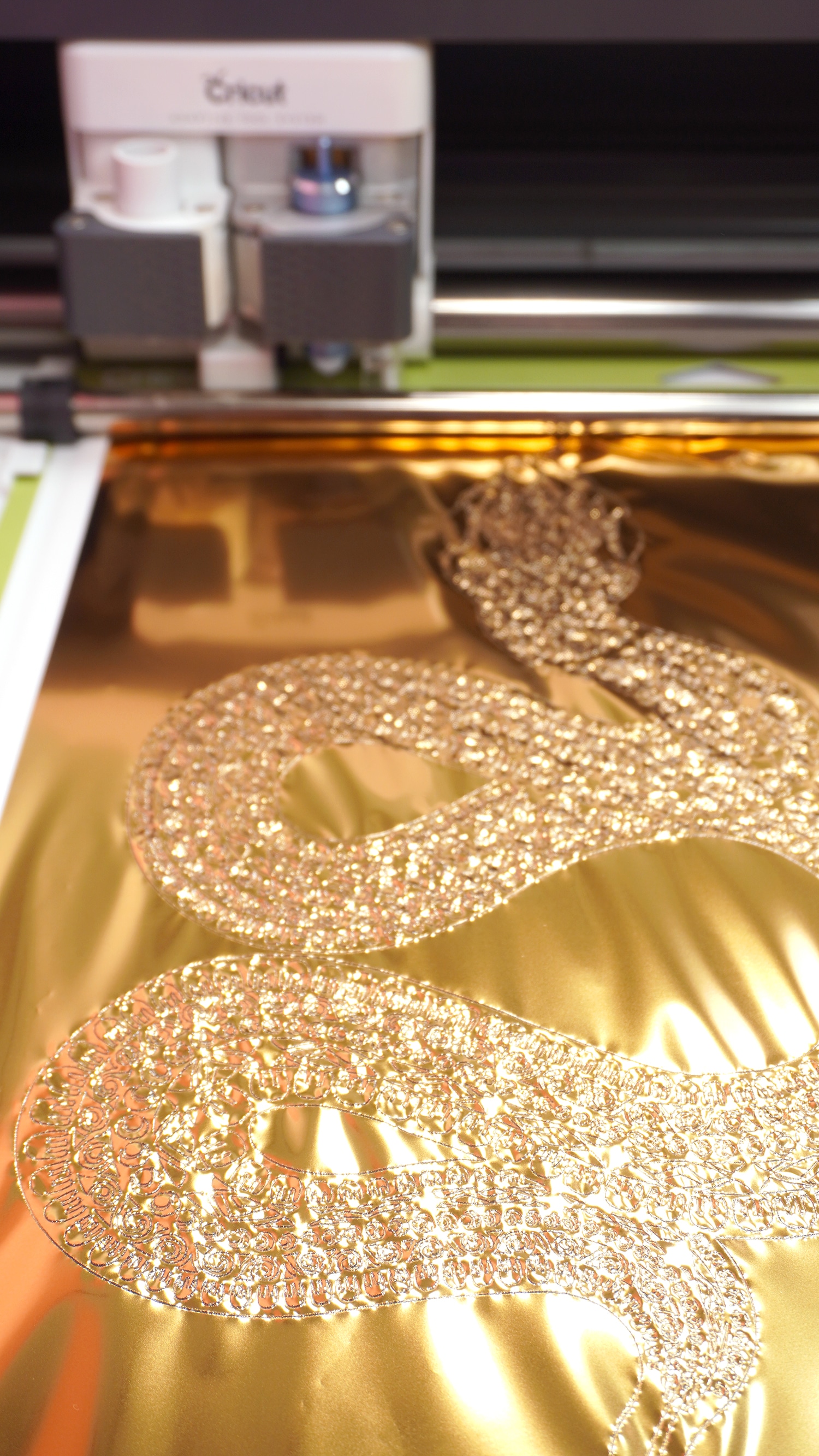 Gold Foil or Gold Print - What is Right for You? Comtix Print Solutions