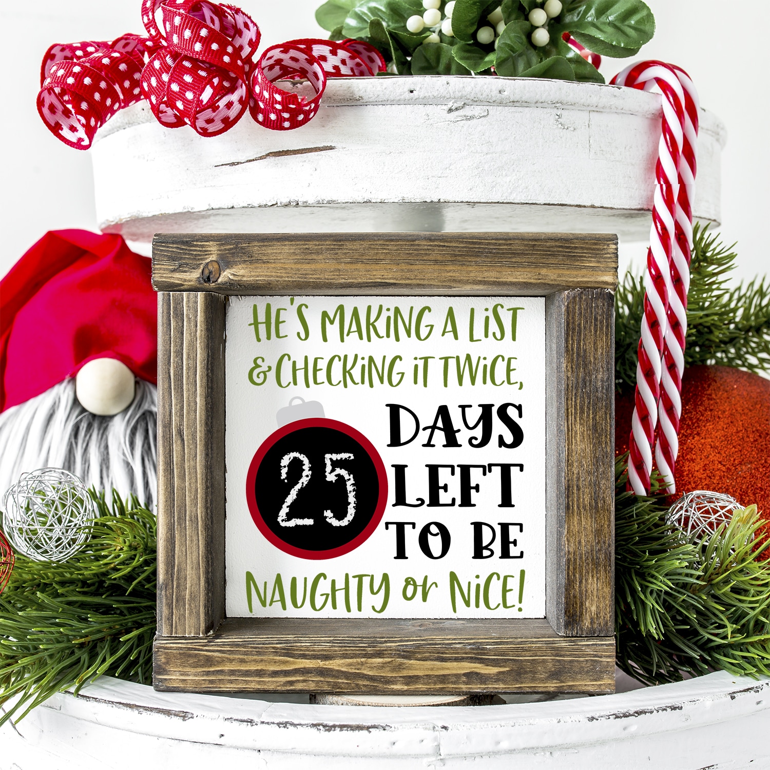 Download Free Christmas Countdown SVG +16 Christmas Cut Files