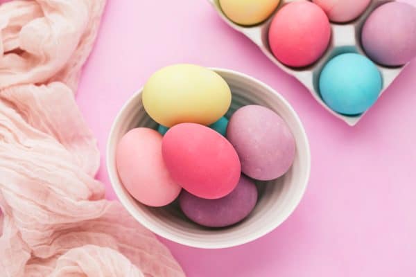 How To Dye Easter Eggs With Food Coloring - Happiness Is Homemade