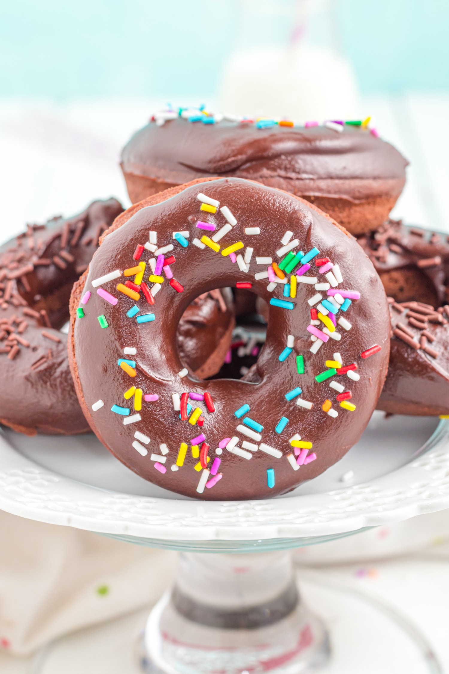 Baked Chocolate Cake Doughnuts - Positively Splendid {Crafts, Sewing,  Recipes and Home Decor}