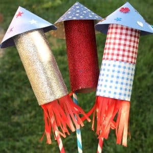 4th of July Crafts for Kids - Happiness is Homemade