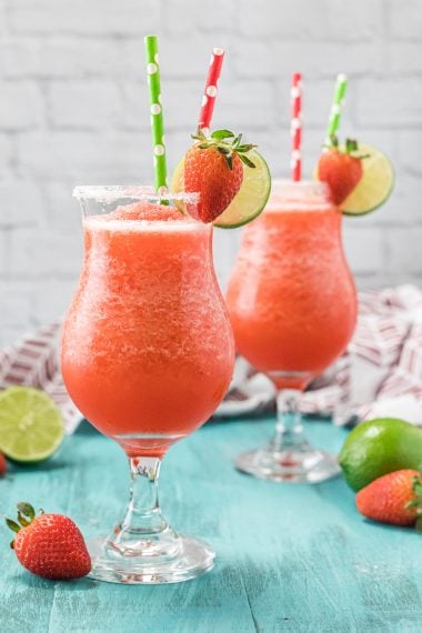 Strawberry Daiquiri Recipe Happiness Is Homemade   Yummy Drink Recipes 380x570 