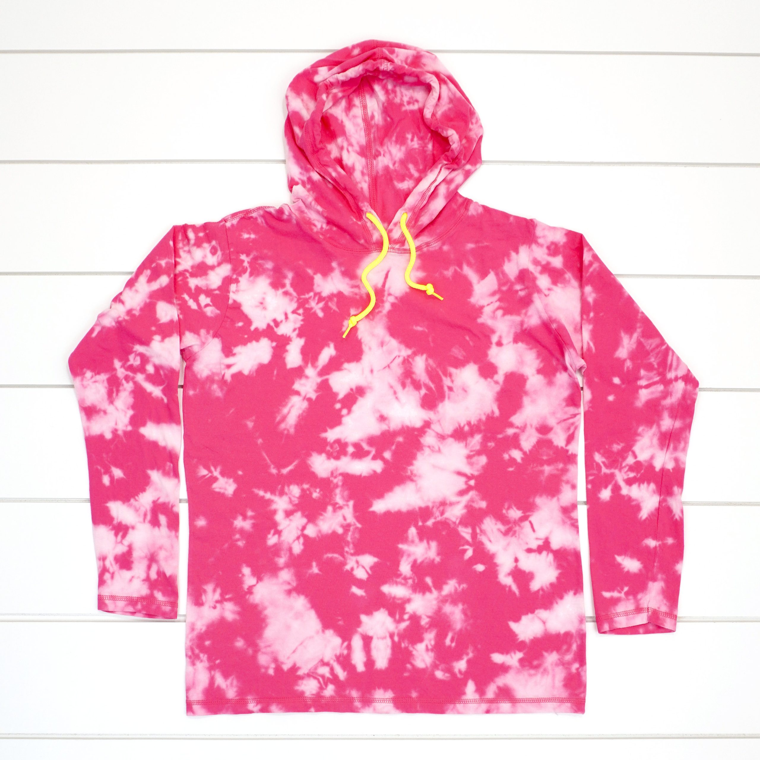 Bleaching a pink hoodie sale