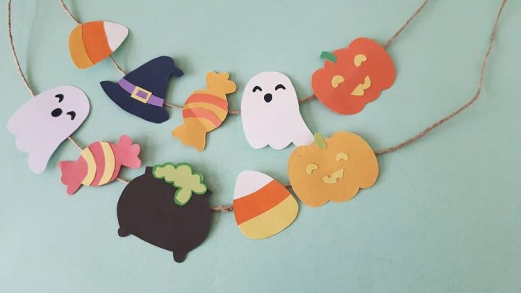 36 Pcs Hanging Ornaments Spooky Halloween Banner Decorate Paper Garlands